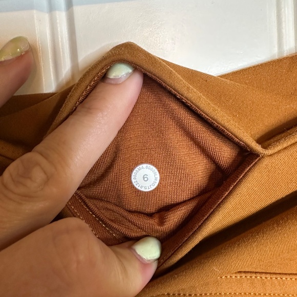 Lululemon leggings - Picture 5 of 5